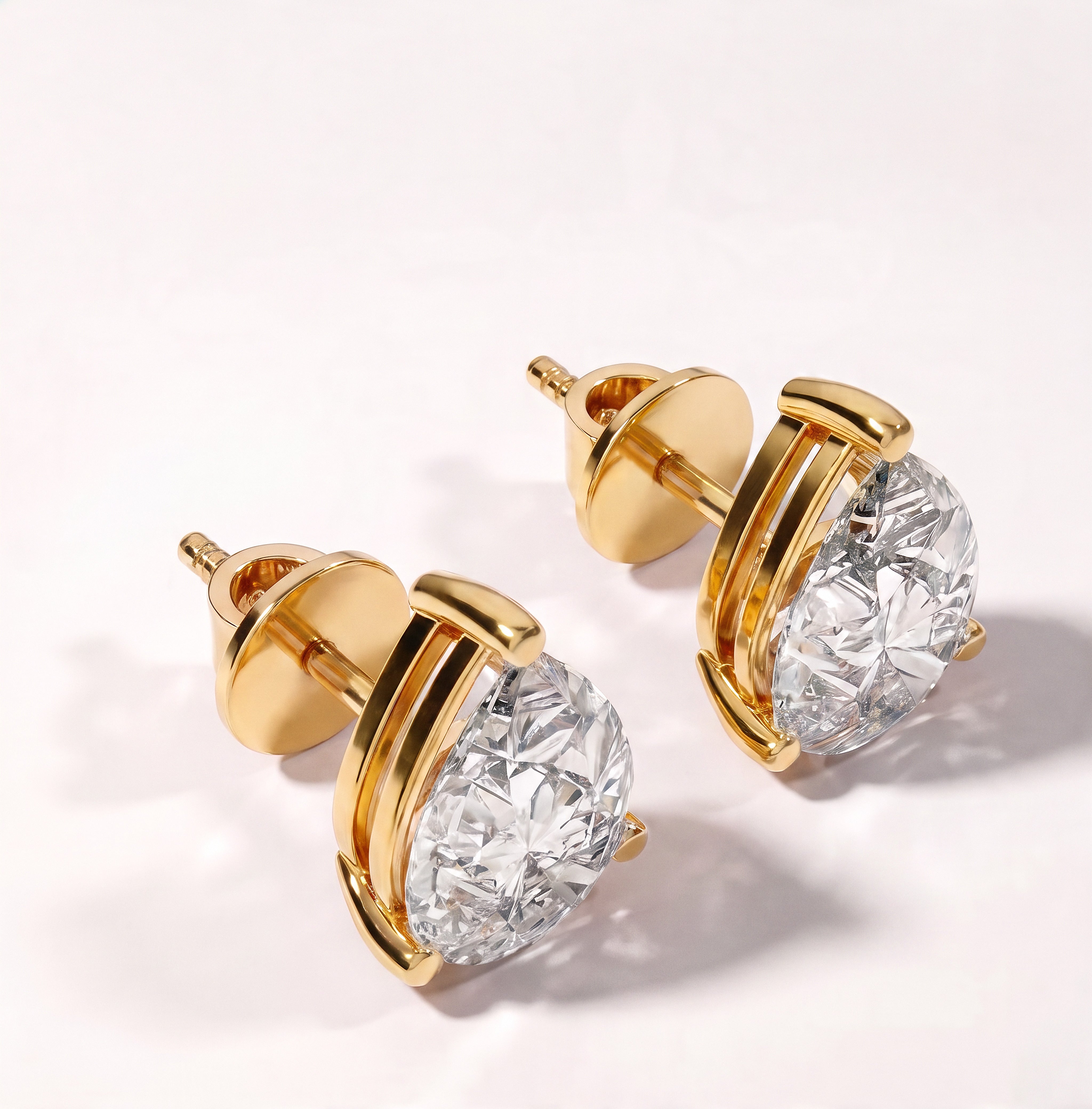 The Layla Earring Set - angle 5