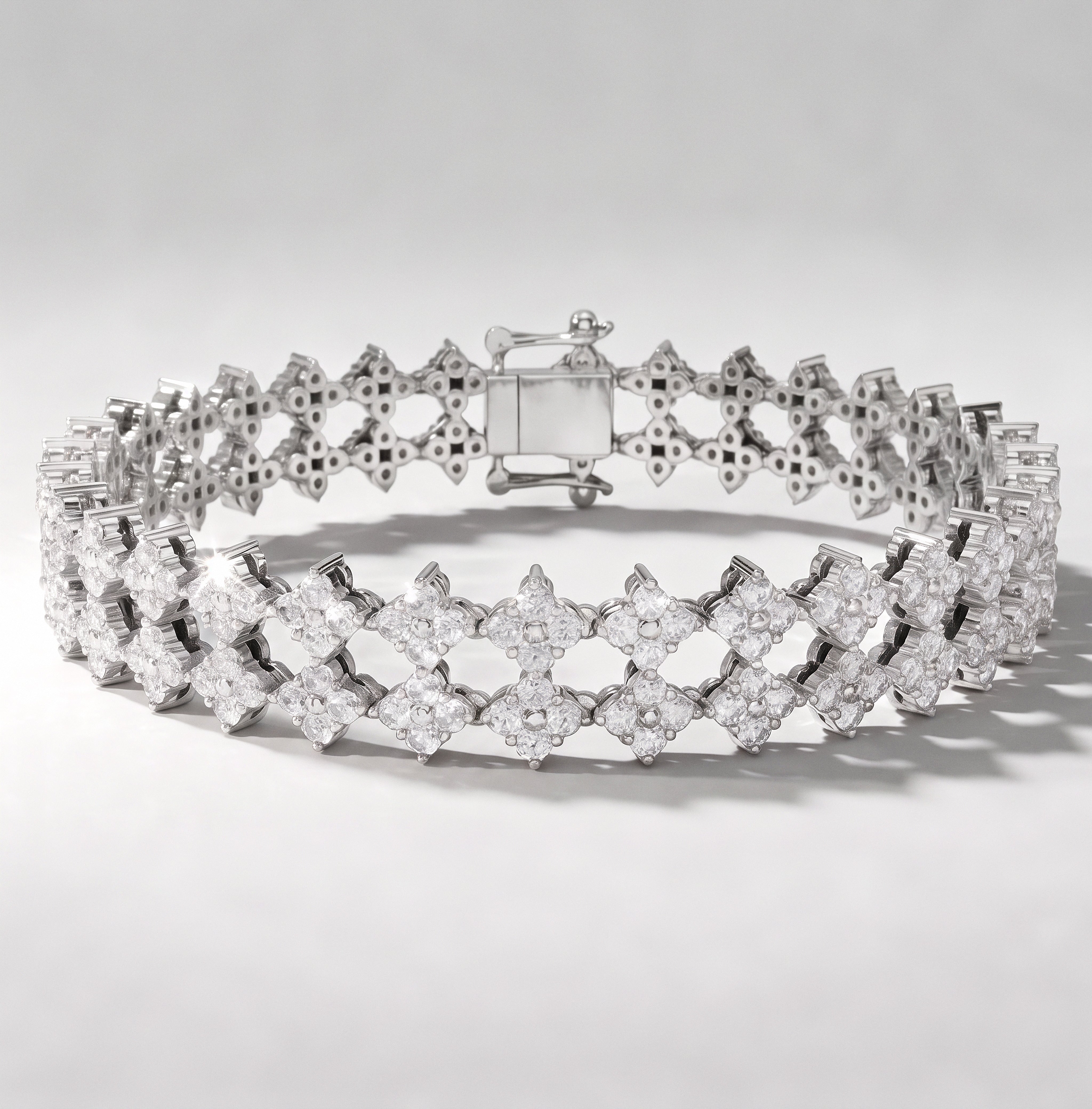 The Diane Bracelet - angle 5