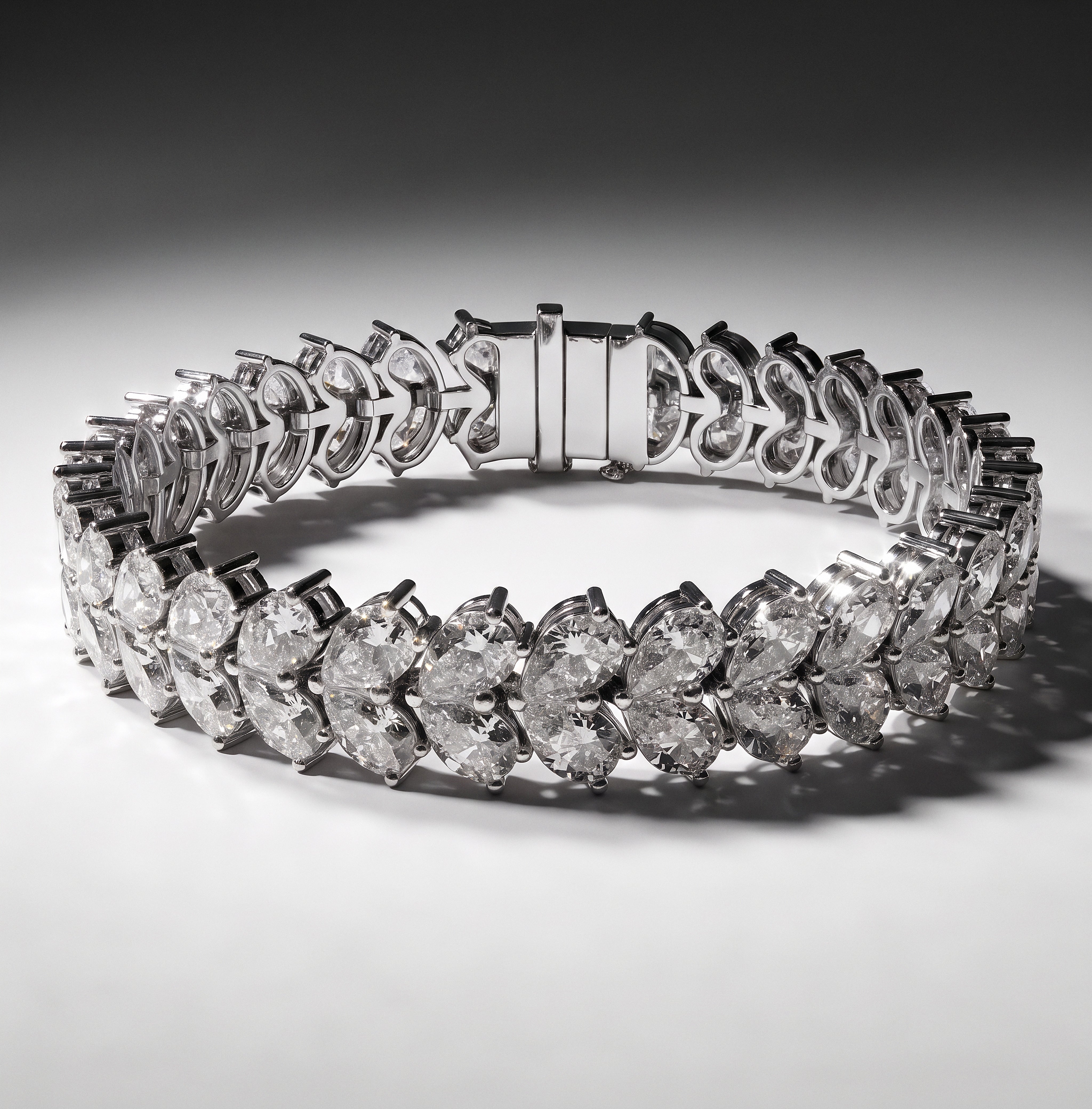 The Gloria Bracelet - angle 4