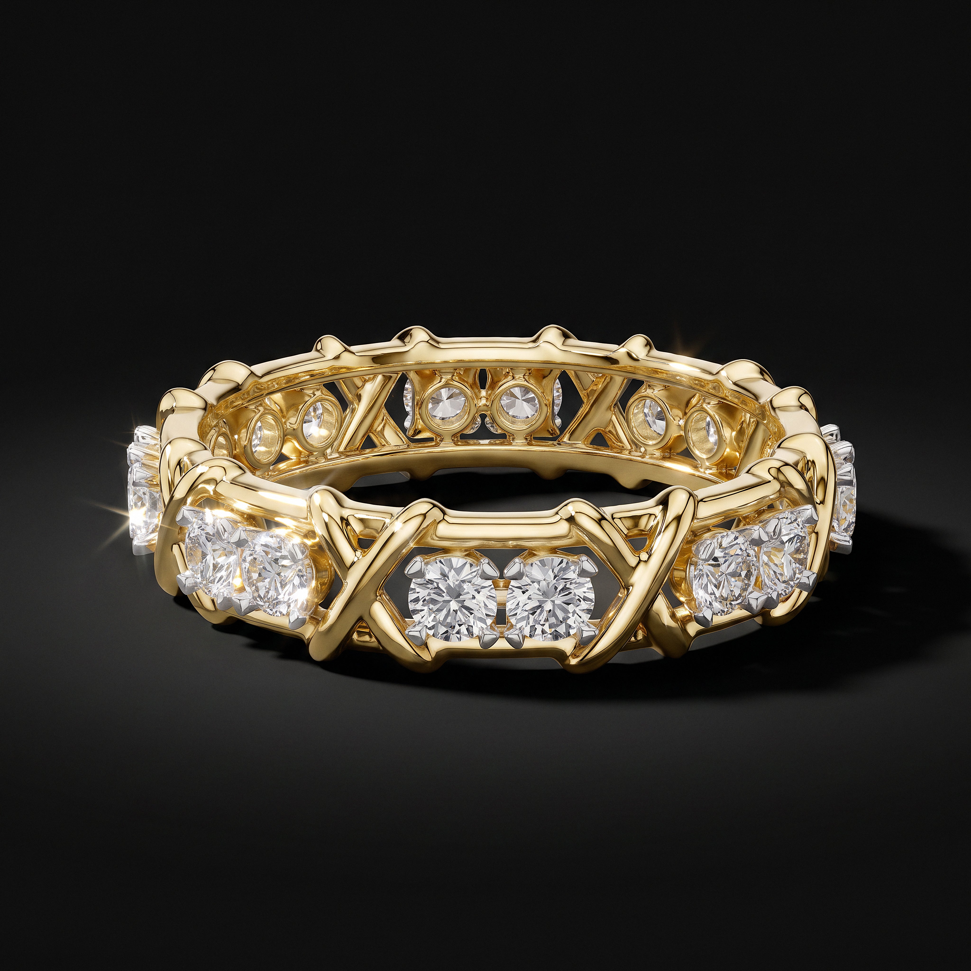 The Maxwell Eternity Ring - angle 4