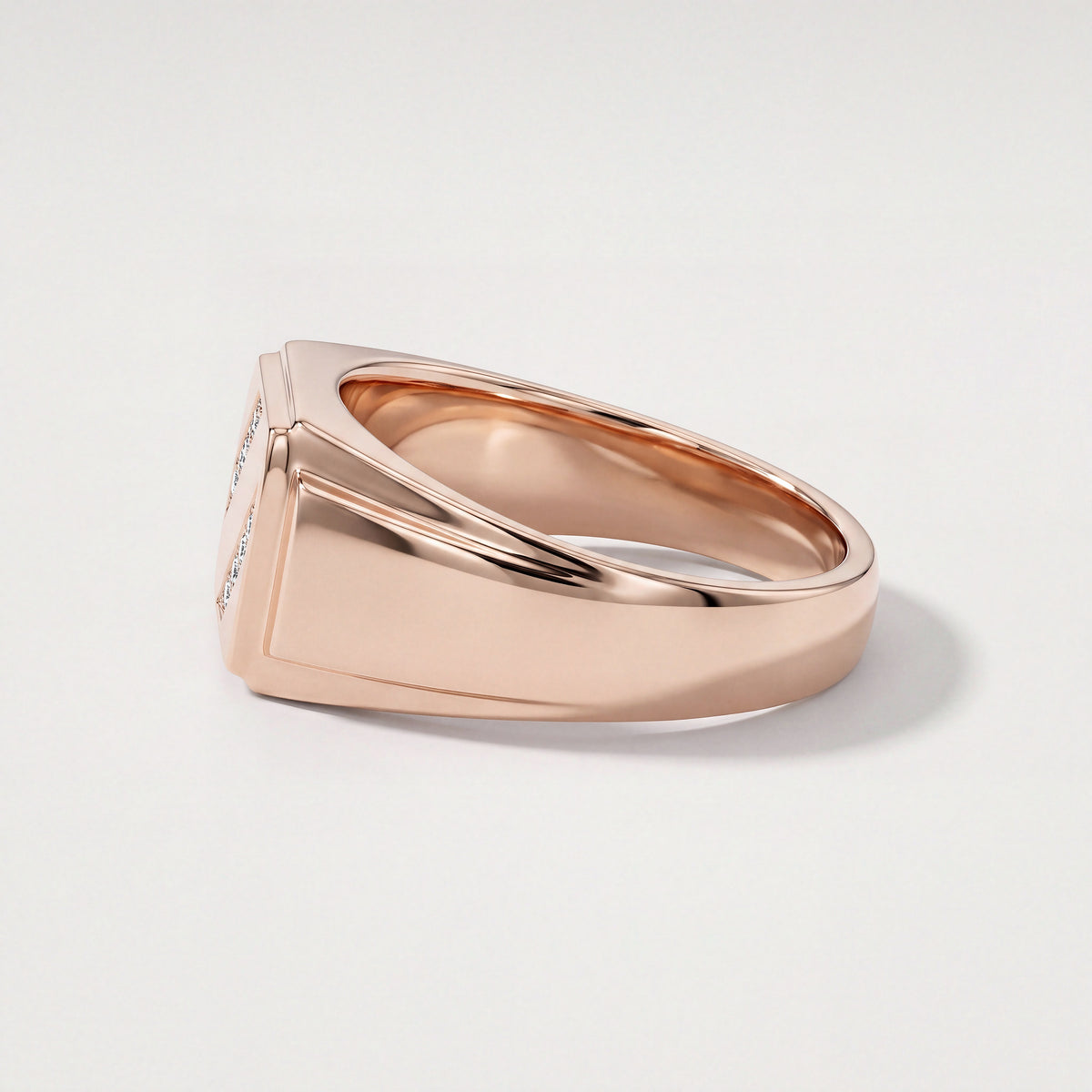 The Roland Men's Ring - angle 3